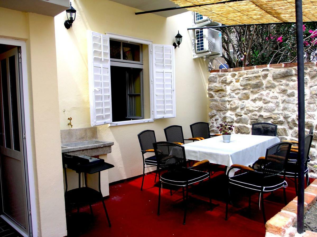 ראב Holiday Home Lija Center מראה חיצוני תמונה